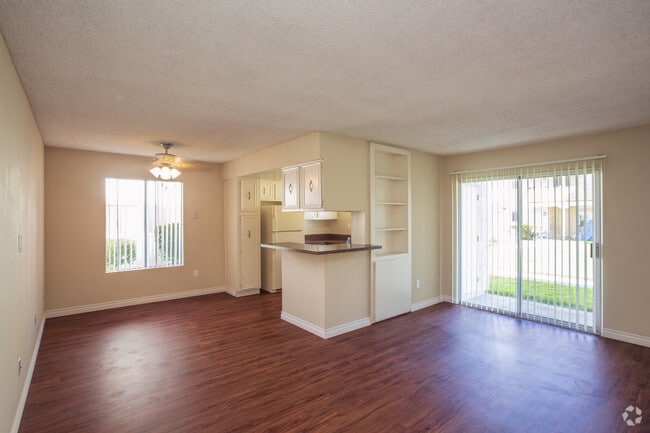 4395 70th St, La Mesa, CA 91942, undefined, 4395 70th St, La Mesa, CA 91942, Photo:1