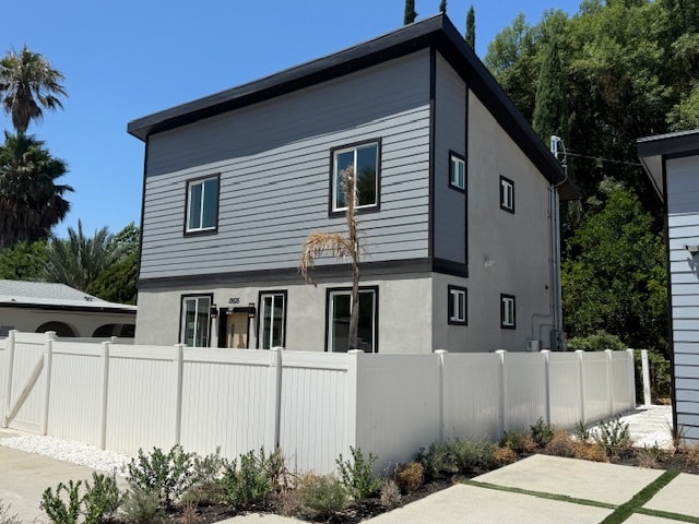 19515 Cantara St, csun, 19515 Cantara St, Reseda, CA 91335, Los Angeles County, United States