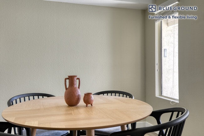 7245 Charmant Dr, undefined, 7245 Charmant Dr, San Diego, CA 92122, Photo:3