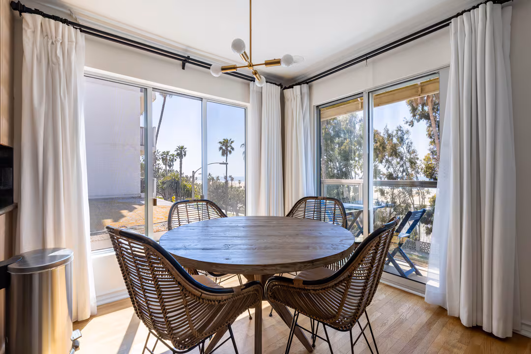 Ocean Condos, smc, 2101 Ocean Ave, Santa Monica, CA 90405, Photo:7