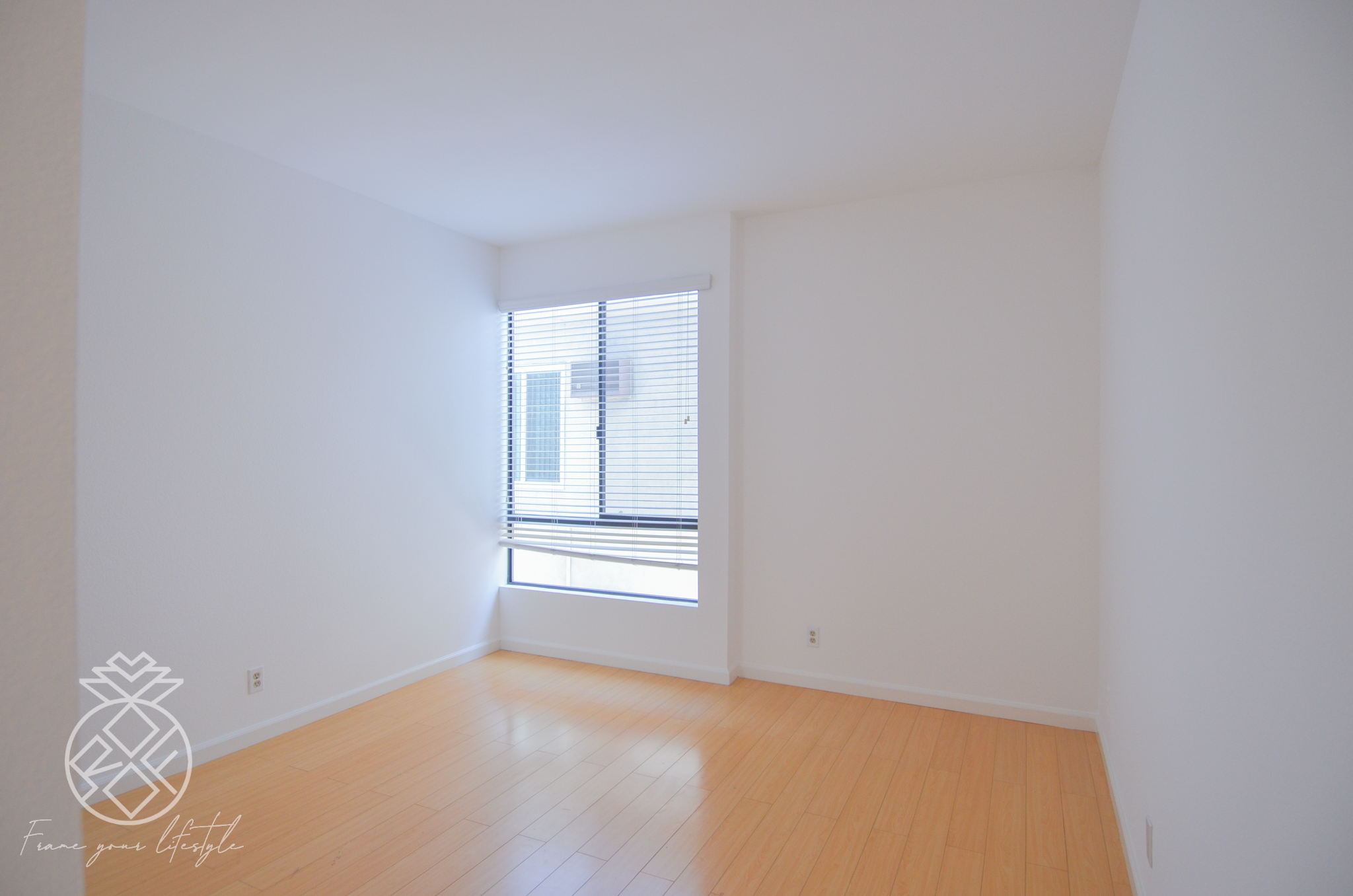 1727 Glendon, ucla, 1727 Glendon Ave, Los Angeles, CA 90024, USA, Photo:15