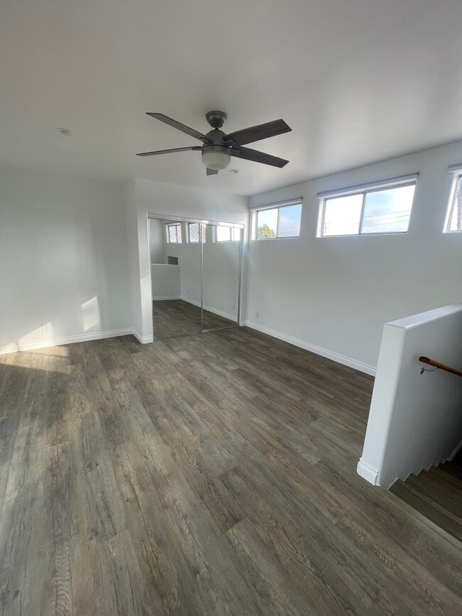 205 7th Ave, undefined, 205 7th Ave, Los Angeles, CA 90291, United States, Photo:2