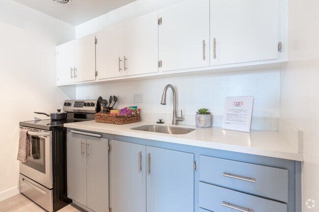 225 Clifton, undefined, 225 Clifton St, Oakland, CA 94618, Photo:1