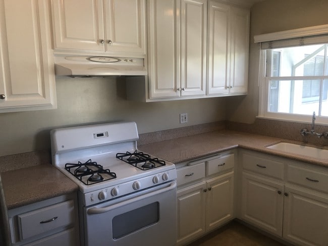 2101 10th St Unit C, undefined, 2101 10th St, Santa Monica, CA 90405, Photo:2