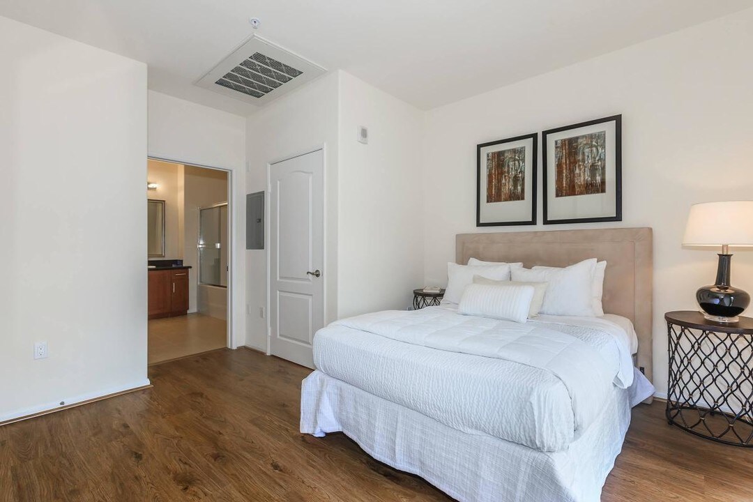 Broadway Palace Apartments, usc, 1026 S Broadway, Los Angeles, CA 90015, USA, Photo:3
