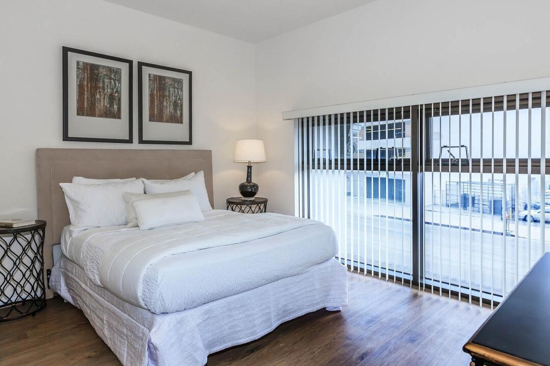 Broadway Palace Apartments, usc, 1026 S Broadway, Los Angeles, CA 90015, USA, Photo:4