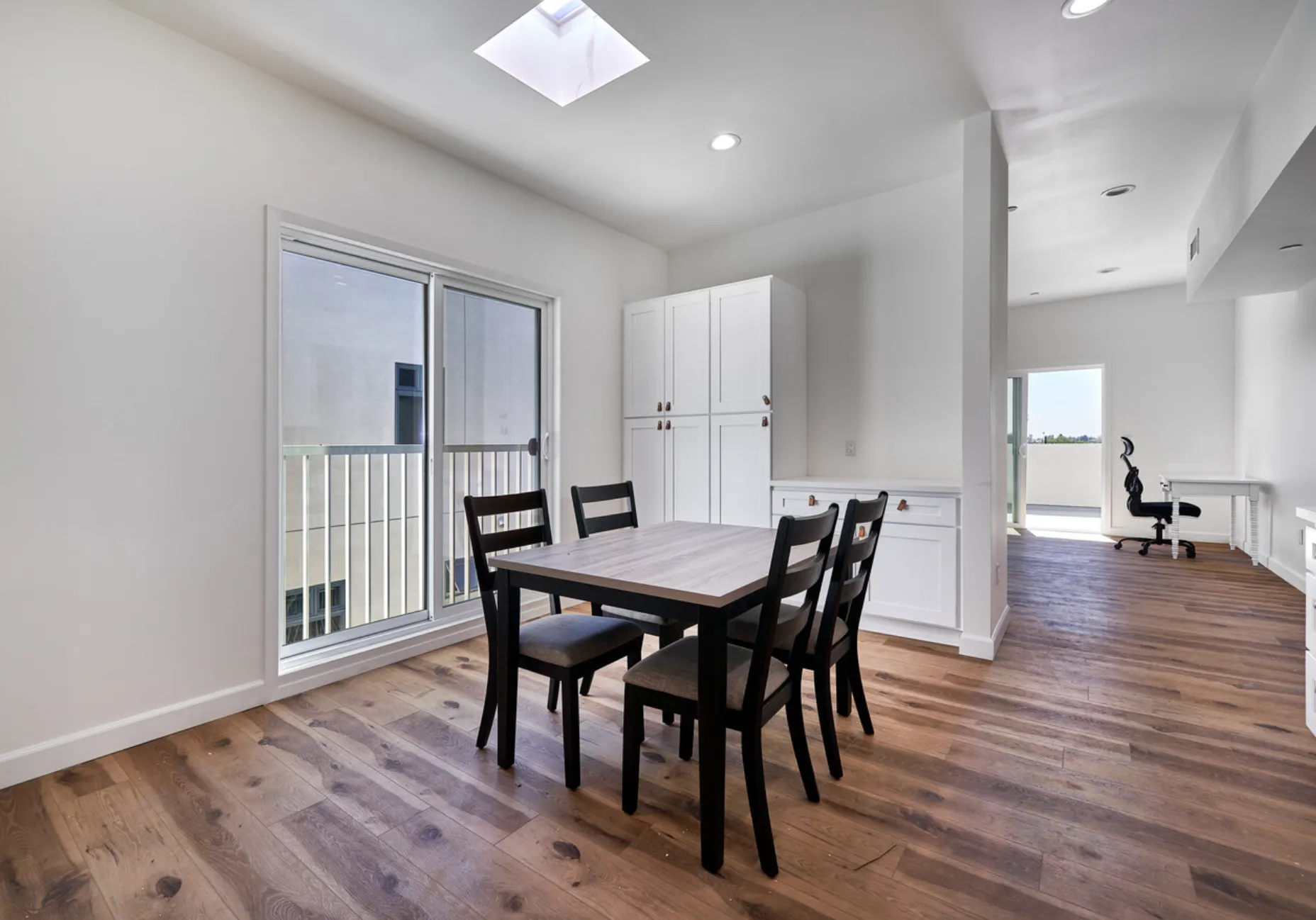 2600 S Catalina St, undefined, 2600 S Catalina St, Los Angeles, CA 90007, USA, Photo:2