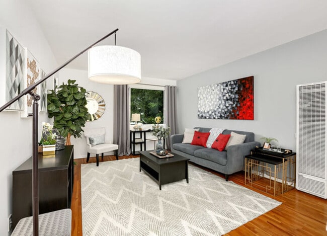 2427 Centinela Ave, undefined, 2427 Centinela Ave, Santa Monica, CA 90405, Photo:1