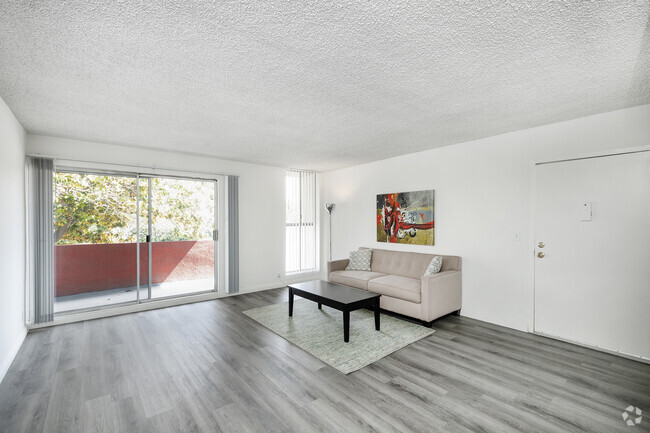 1204 W Adams Blvd, usc, 1204 W Adams Blvd, Los Angeles, CA 90007, USA, Photo:2