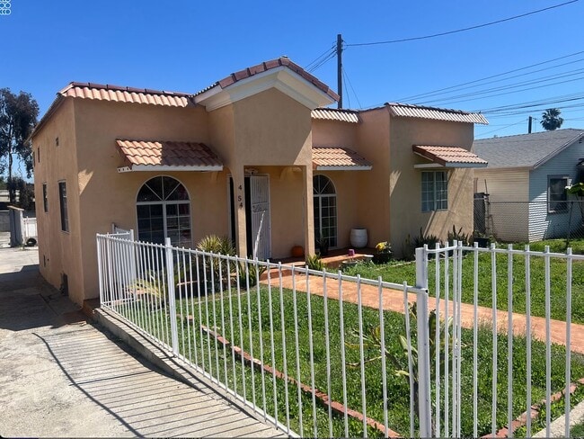 454 S Sydney Dr, undefined, 454 S Sydney Dr, Los Angeles, CA 90022, Photo:2