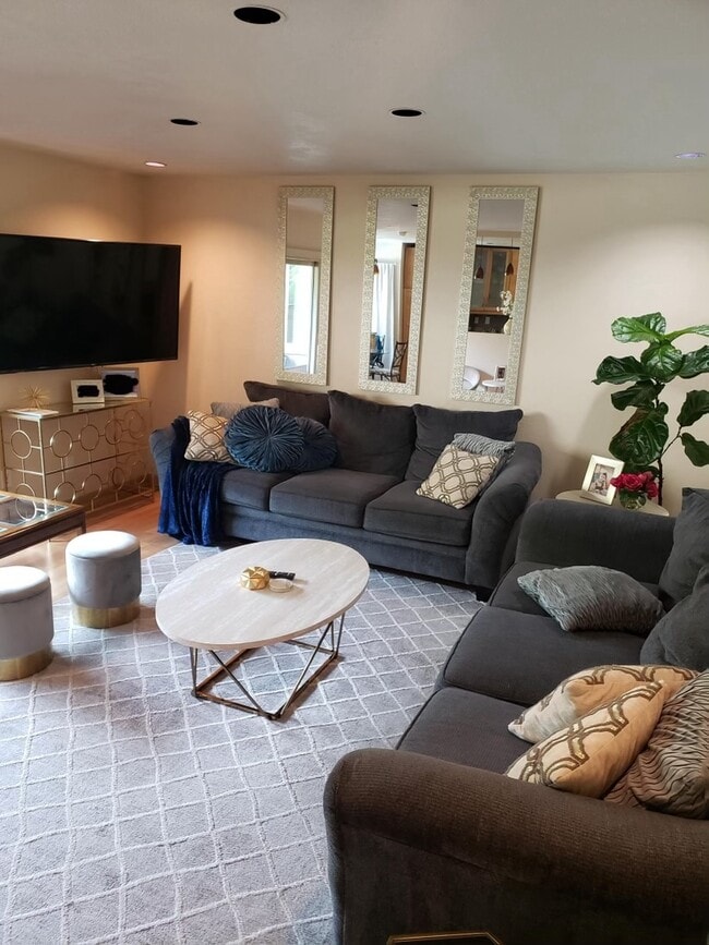 5543 Adobe Falls Rd, undefined, 5543 Adobe Falls Rd, San Diego, CA 92120, Photo:1