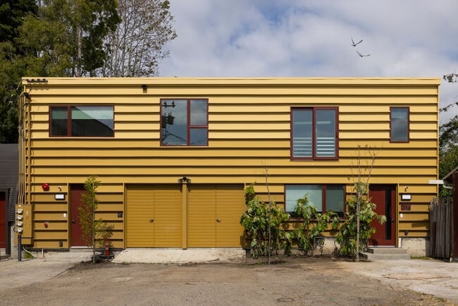 929 Grace Ave, undefined, 929 Grace Ave, Oakland, CA 94608, Photo:2