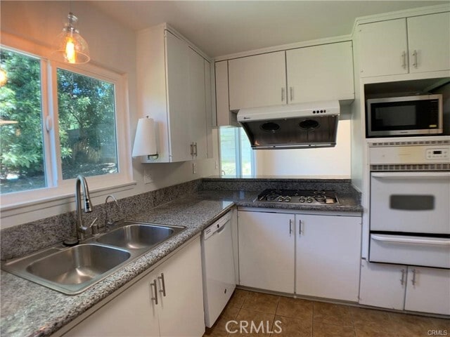 3151 Newell Dr, undefined, 3151 Newell Dr, Riverside, CA 92507, Photo:2
