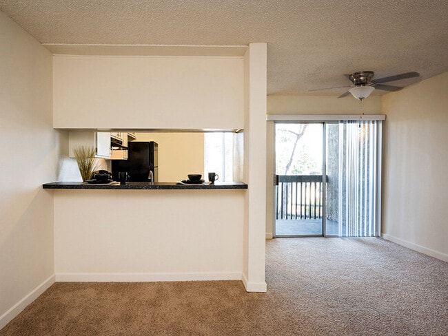 Elan Mesa Lofts, undefined, 7491 Collins Ave, La Mesa, CA 91942, United States, Photo:1
