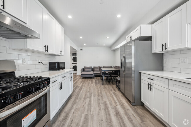 1419 W 35th St, usc, 1419 W 35th St, Los Angeles, CA 90018, USA, Photo:5