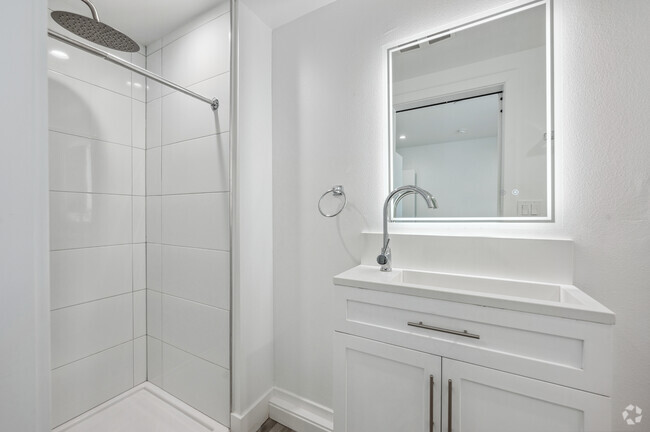 1419 W 35th St, usc, 1419 W 35th St, Los Angeles, CA 90018, USA, Photo:11