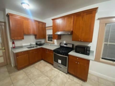2436 Haste St, undefined, 2436 Haste St, Berkeley, CA 94704, Photo:0