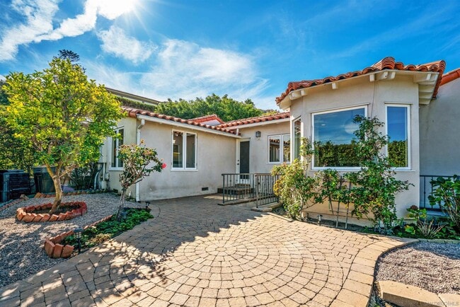 1865 Soledad Ave, undefined, 1865 Soledad Ave, San Diego, CA 92037, Photo:1
