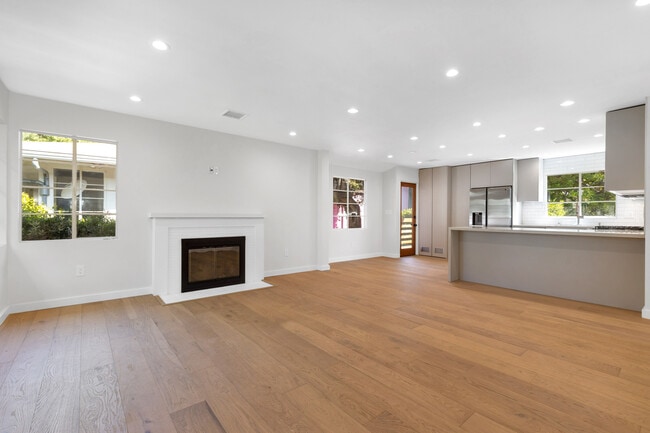 3444 S Bentley Ave, undefined, 3444 S Bentley Ave, Los Angeles, CA 90034, Photo:1