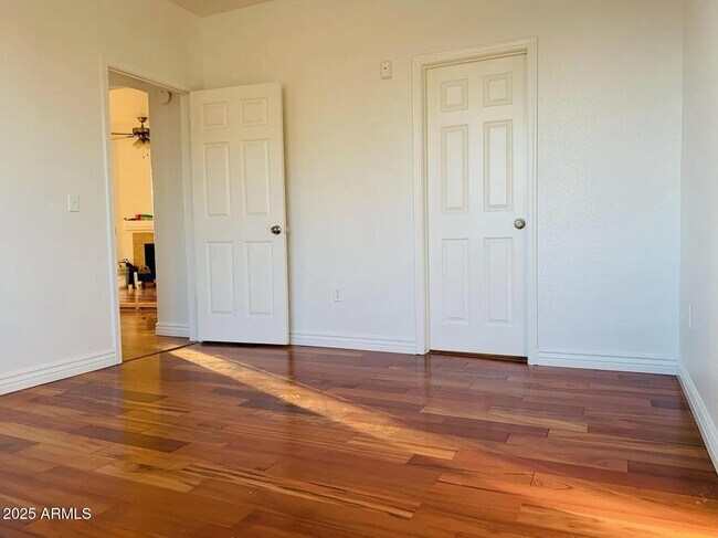 5345 E Van Buren St, undefined, 5345 E Van Buren St, Phoenix, AZ 85008, Photo:2