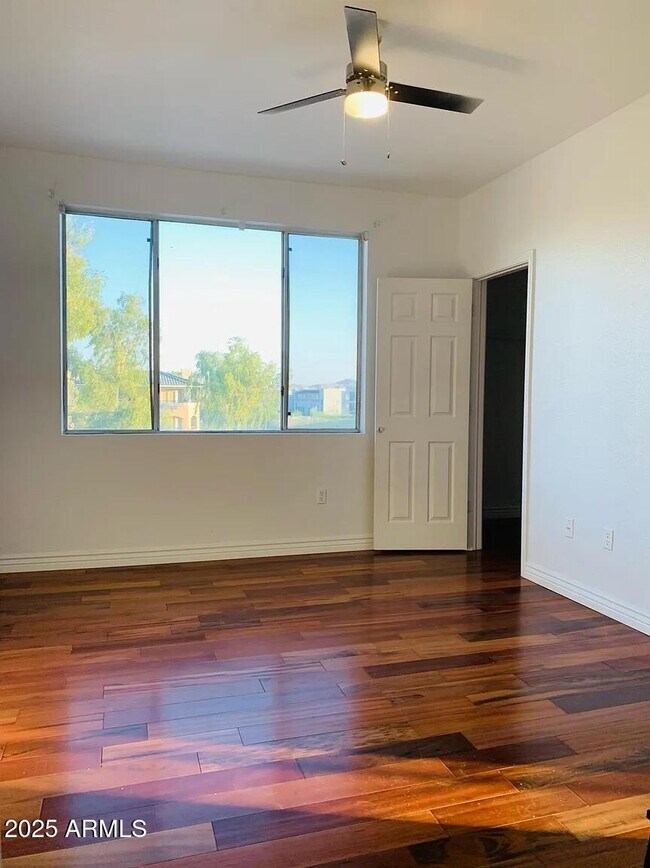 5345 E Van Buren St, undefined, 5345 E Van Buren St, Phoenix, AZ 85008, Photo:3
