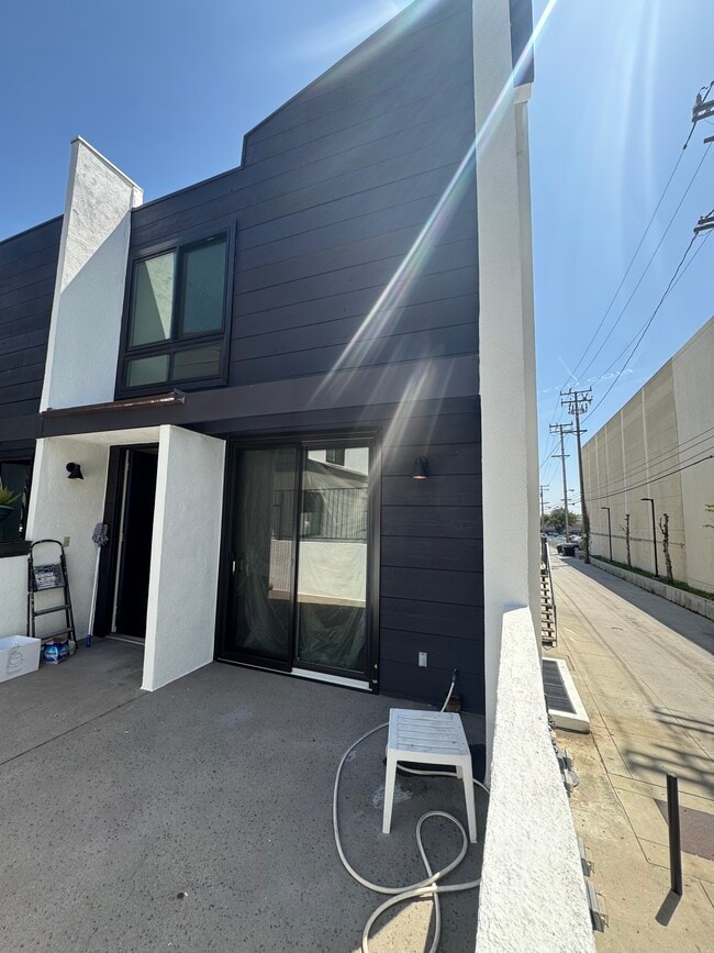 1314 17th St, undefined, 1314 17th St, Santa Monica, CA 90404, Photo:1