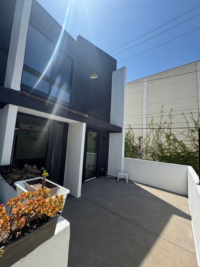 1314 17th St, undefined, 1314 17th St, Santa Monica, CA 90404, Photo:2