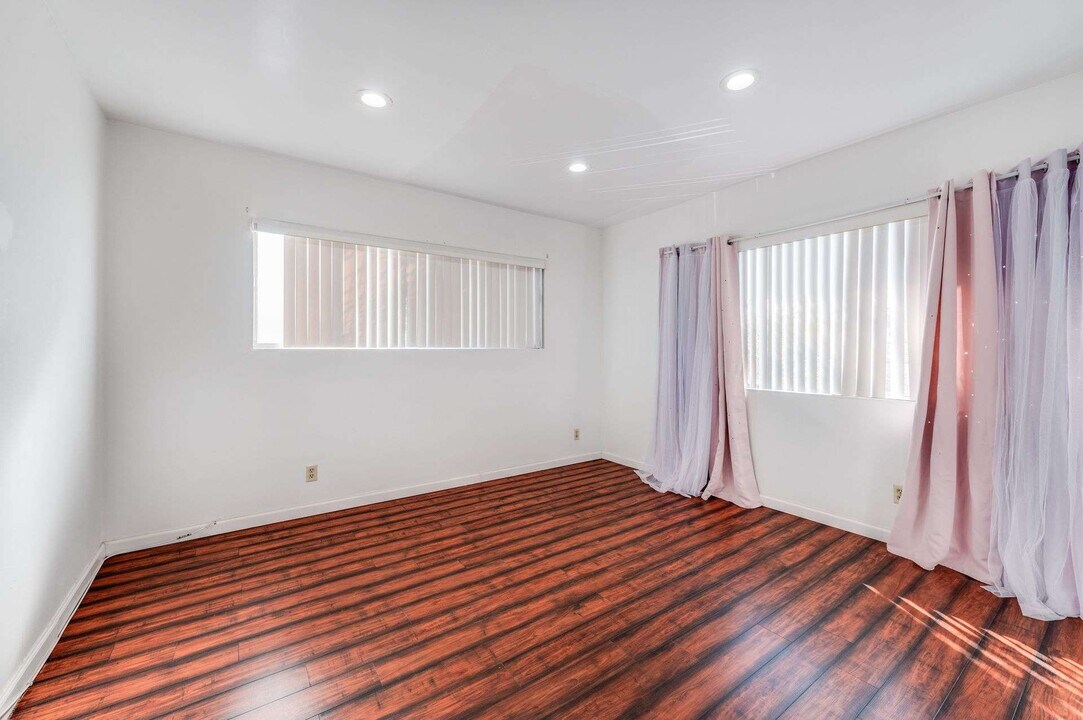 1115 Euclid St, smc, 1115 Euclid St, Santa Monica, CA 90403, Photo:6