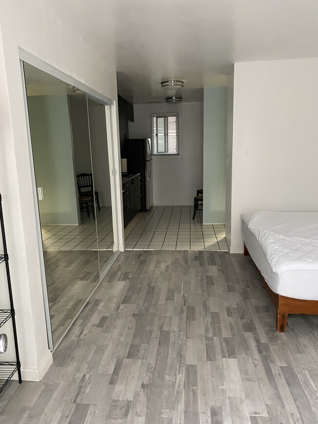 313 Ocean Front Walk Unit 3, undefined, 313 Ocean Front Walk, Venice, CA 90291, USA, Photo:3