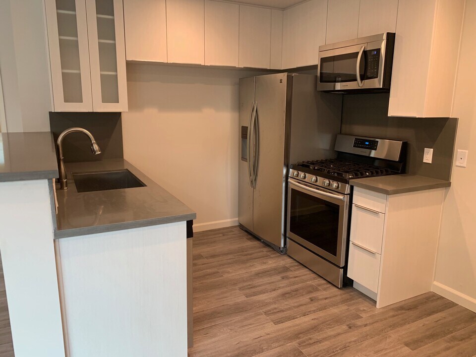 1015 3rd St, smc, 1015 3rd St, Santa Monica, CA 90403, USA, Photo:7