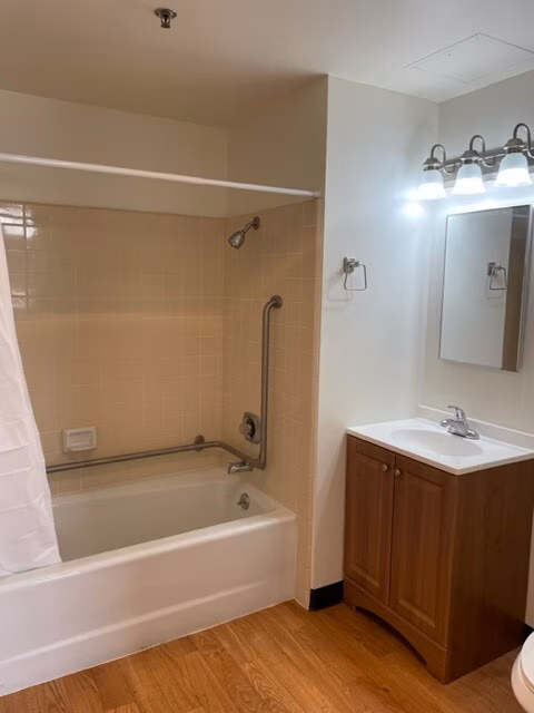 Silvercrest Senior Residence, smc, 1530 5th St, Santa Monica, CA 90401, Photo:3