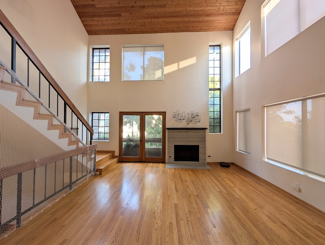 12815 Caswell Ave, undefined, 12815 Caswell Ave, Los Angeles, CA 90066, Photo:0