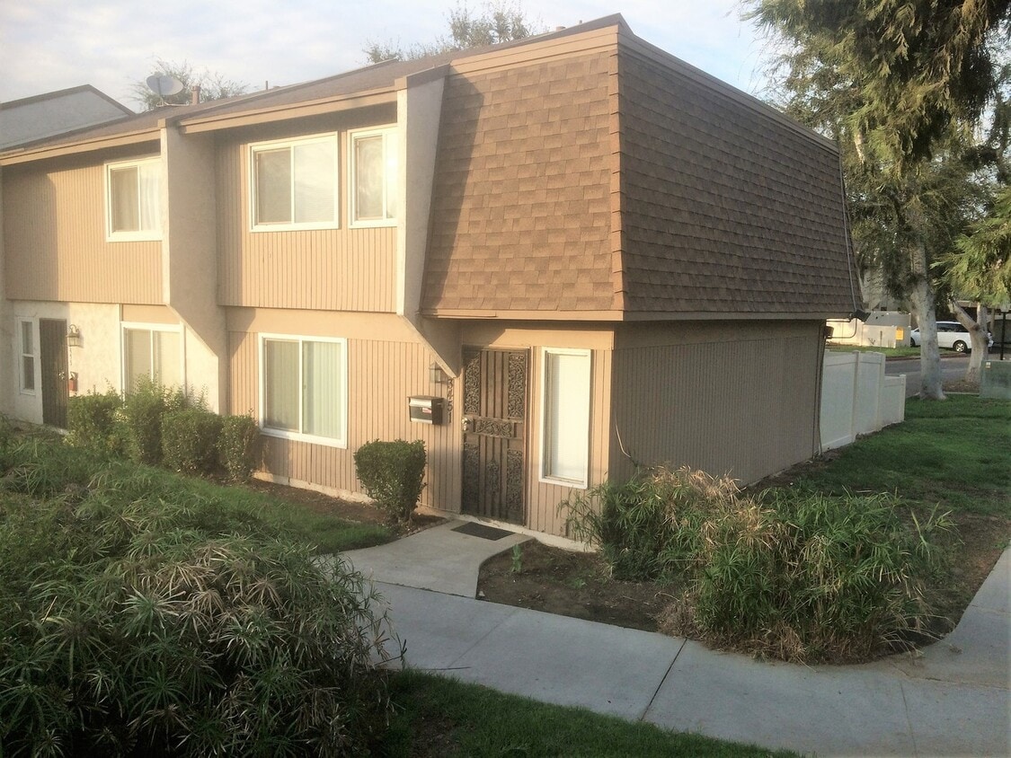 3451 Columbia Ave, undefined, 3451 Columbia Ave, Riverside, CA 92501, Photo:0