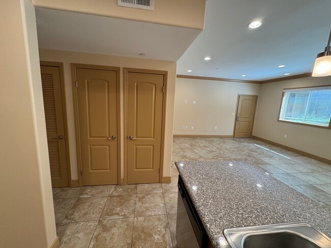17825 Devonshire St Unit 106, csun, 17825 Devonshire St Unit 106, Northridge, CA 91325, Photo:3