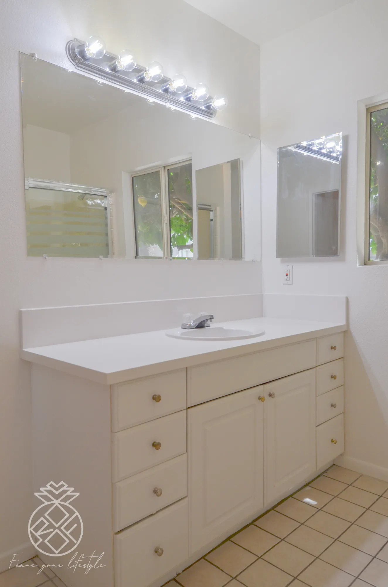 1845 Midvale, undefined, 1845 Midvale Ave, West Los Angeles, CA 90025, USA, Photo:24