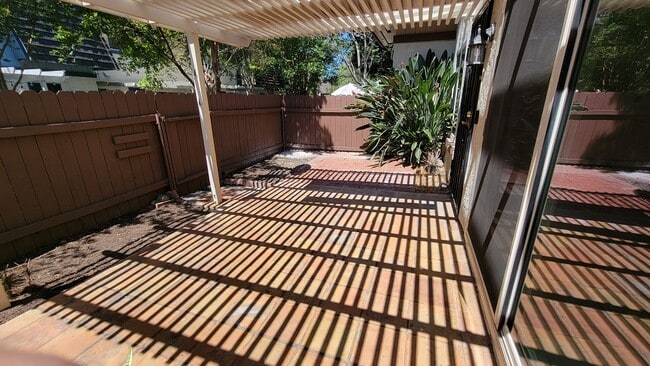 422 N Beth St, csuf, 422 N Beth St, Anaheim, CA 92806, Photo:2