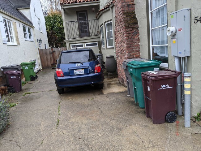551 Aileen St, undefined, 551 Aileen St, Oakland, CA 94609, Photo:2