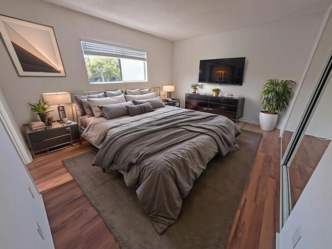 408 N Venice Blvd, undefined, 408 N Venice Blvd, Los Angeles, CA 90291, Photo:3