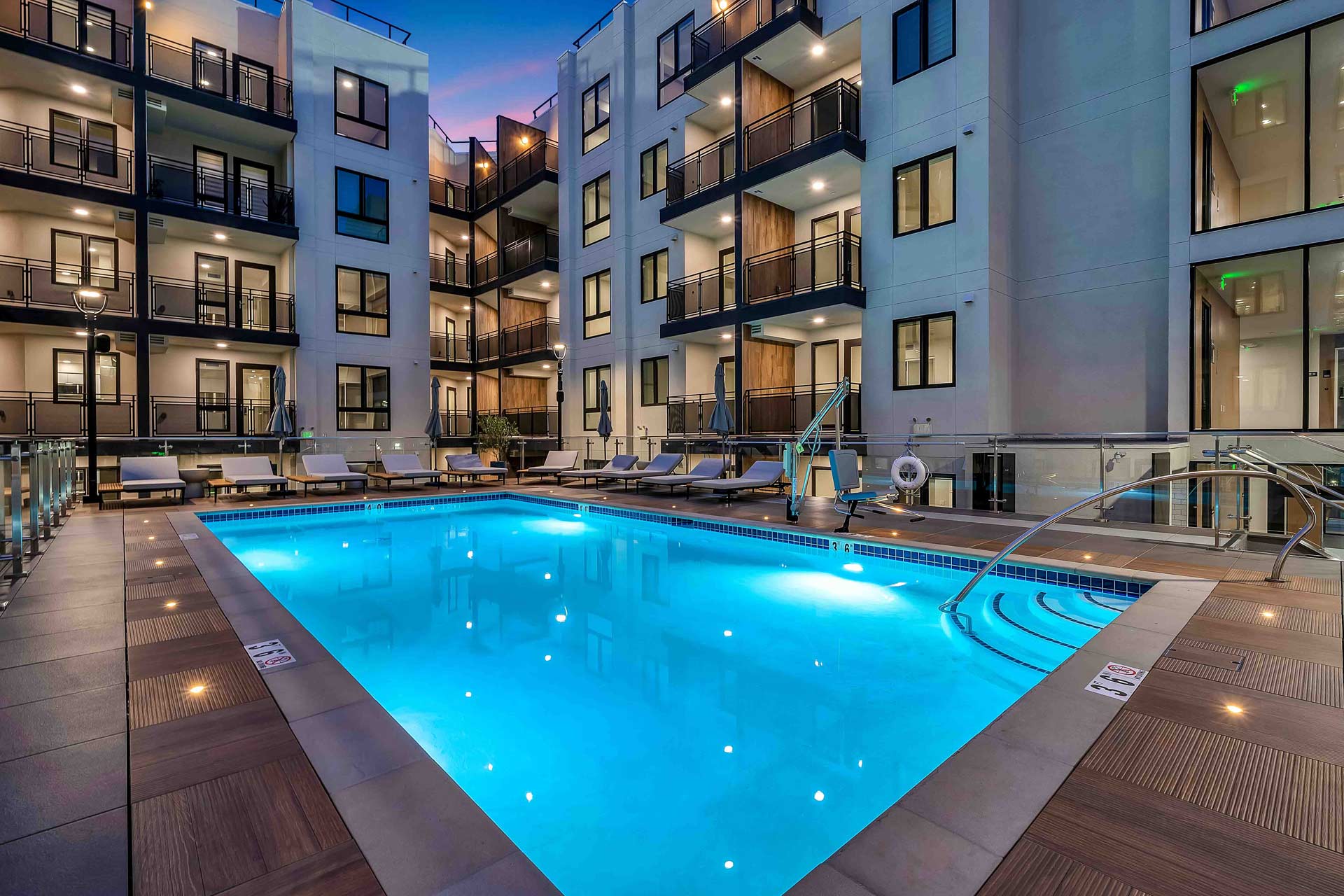 The BORA 3170, usc, 3170 W Olympic Blvd, Los Angeles, CA 90006, USA, Photo:12