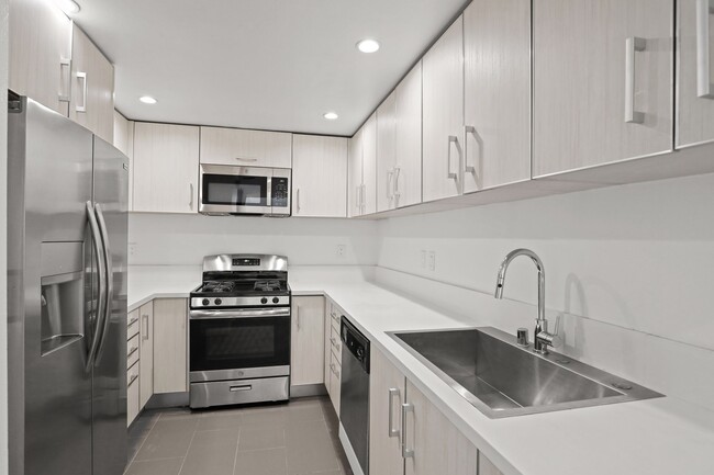 Ohio Rose Apartments, undefined, 11711 Ohio Ave, Los Angeles, CA 90025, USA, Photo:3