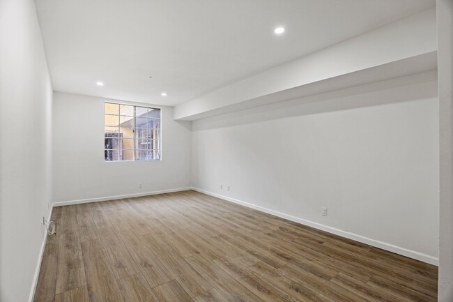 Ohio Rose Apartments, undefined, 11711 Ohio Ave, Los Angeles, CA 90025, USA, Photo:7
