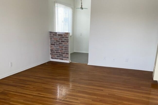 2210 24th St, undefined, 2210 24th St, Santa Monica, CA 90405, United States, Photo:2
