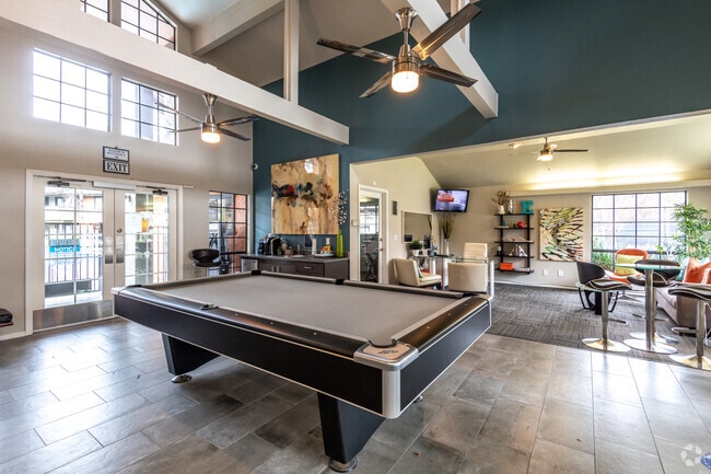 The Edge Apartments, undefined, 4005 Cowell Blvd, Davis, CA 95618, Photo:1