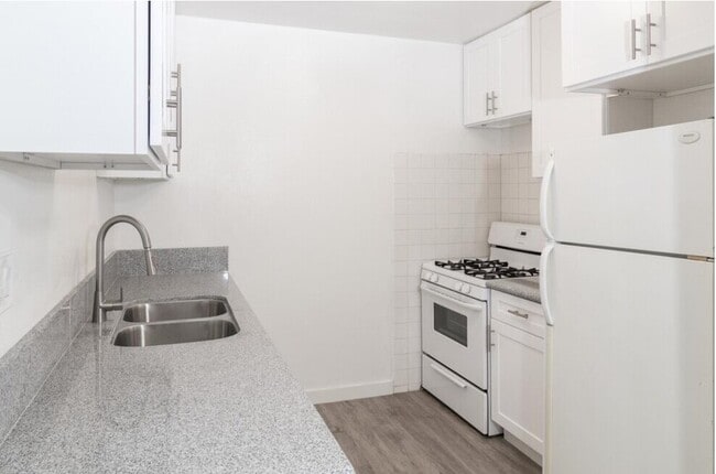 Garfield Apartments, undefined, 660 S Garfield Ave, Monterey Park, CA 91754, Photo:2