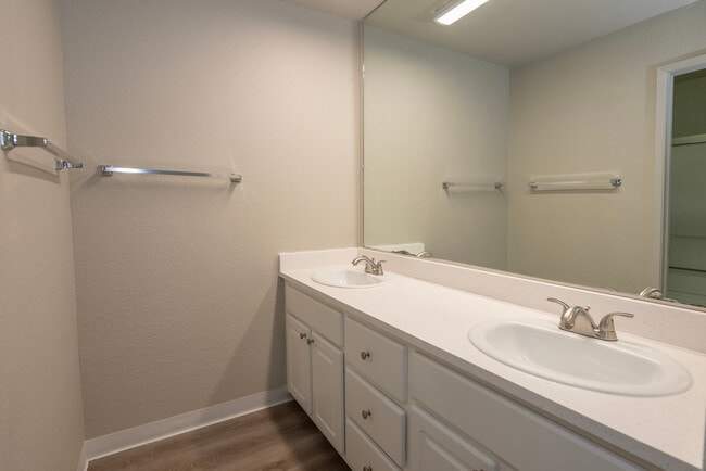1540 Valdora St, undefined, 1540 Valdora St, Davis, CA 95618, Photo:4