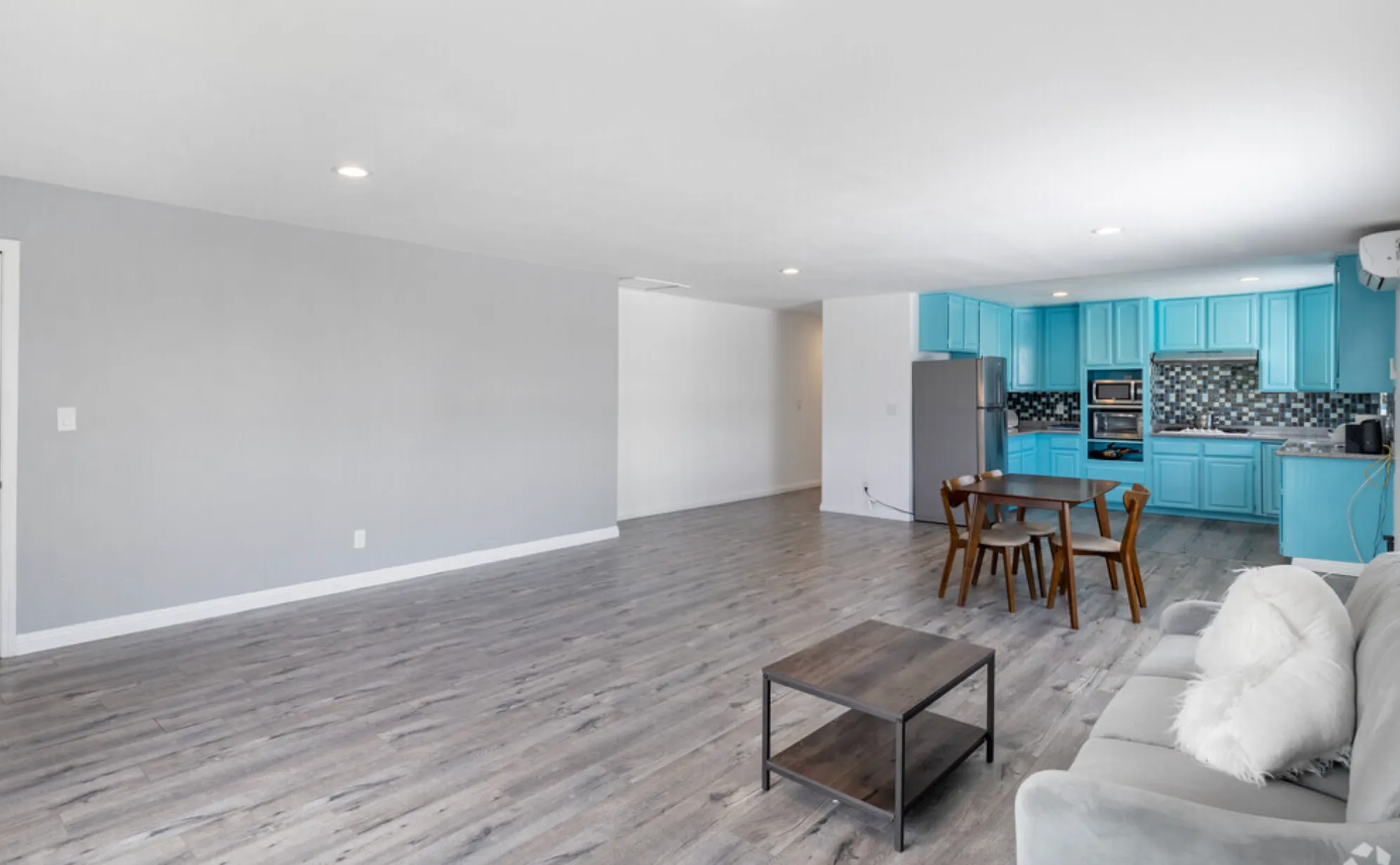 1100 Exposition Blvd, undefined, 1100 Exposition Blvd, Los Angeles, CA 90037, USA, Photo:1