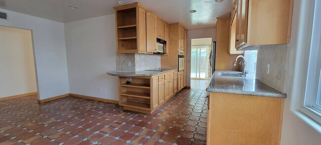 3171 Briand Ave, undefined, San Diego, CA 92122, Photo:2