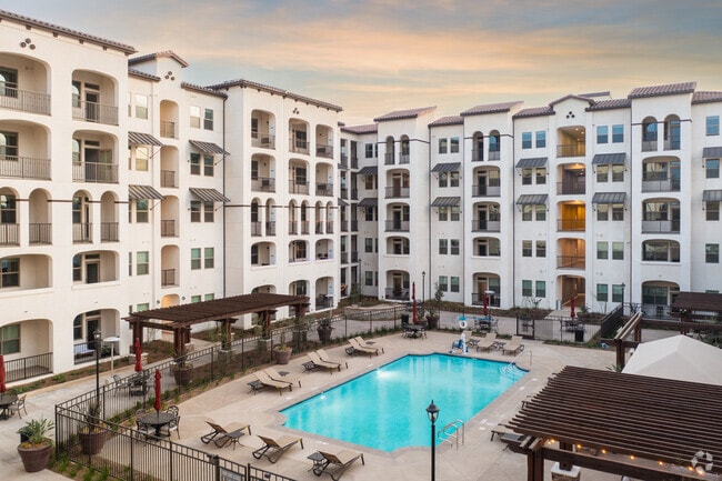 Centerpointe at Market, undefined, 3145 Market St, Riverside, CA 92501, Photo:1