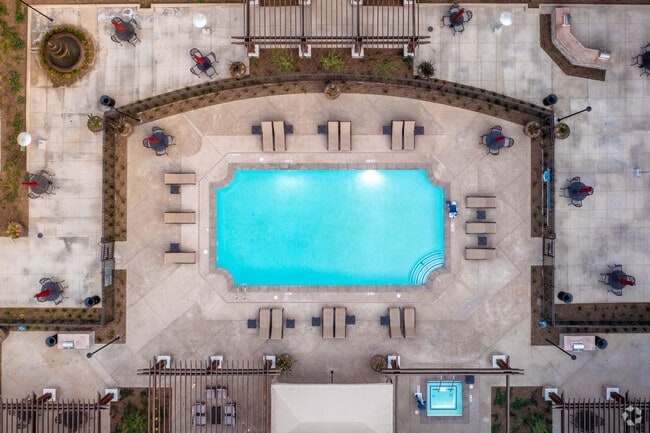 Centerpointe at Market, undefined, 3145 Market St, Riverside, CA 92501, Photo:2