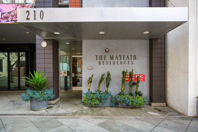210 Santa Monica Blvd, Santa Monica, CA 90401, undefined, 210 Santa Monica Blvd, Santa Monica, CA 90401, Photo:1